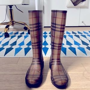 Authentic Burberry Rain Boots